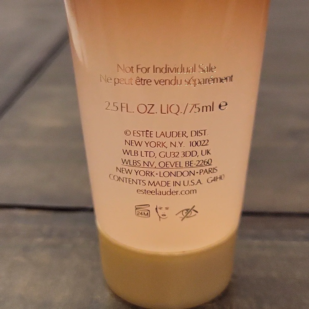 NWOT Estee Lauder Night Cleansing Gel & Hand Cream Bundle